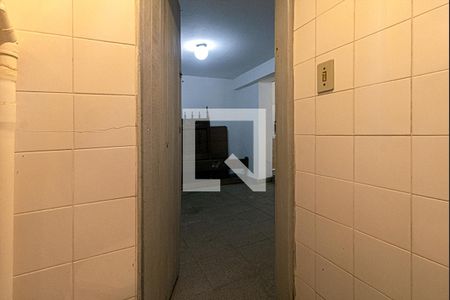 Casa à venda com 120m², 4 quartos e 1 vaga Casa à venda com 120m², 4 quartos e 1 vagaBanheiro - Edícula