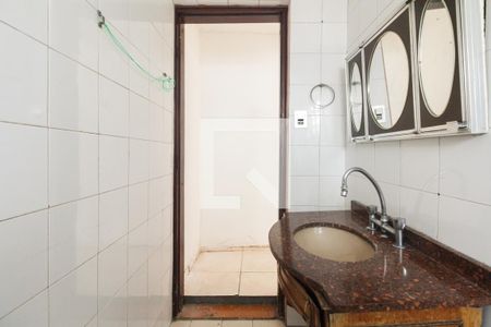 Casa à venda com 500m², 6 quartos e 5 vagasBanheiro 1