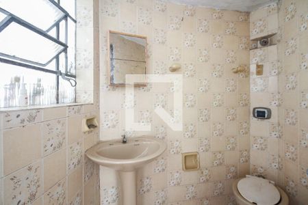 Casa à venda com 500m², 6 quartos e 5 vagasBanheiro 2