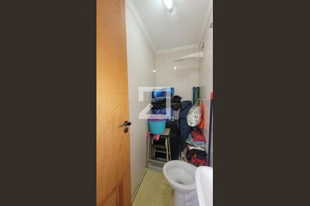 Apartamento à venda com 130m², 3 quartos e 1 vaga Apartamento à venda com 130m², 3 quartos e 1 vagaBanheiro de serviço