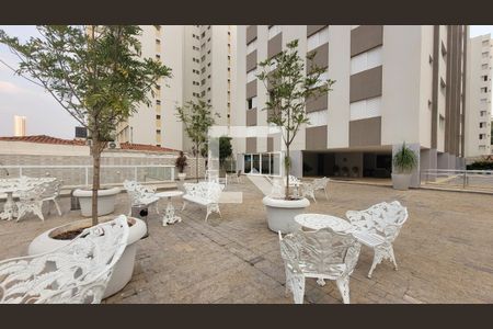 Apartamento à venda com 130m², 3 quartos e 1 vaga Apartamento à venda com 130m², 3 quartos e 1 vagaÁrea comum
