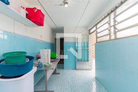 Casa à venda com 210m², 4 quartos e 3 vagasÁrea de Serviço