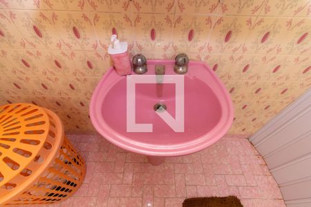 Casa à venda com 210m², 4 quartos e 3 vagasBanheiro