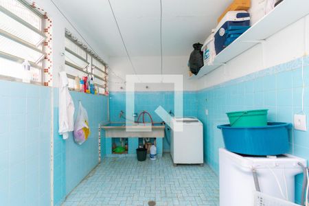 Casa à venda com 210m², 4 quartos e 3 vagasÁrea de Serviço