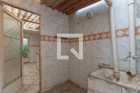 Casa à venda com 316m², 4 quartos e 3 vagasCasa 2 - Área de Serviço