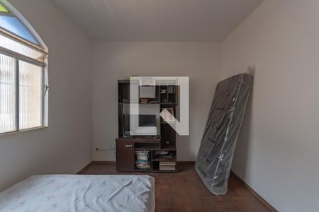 Casa à venda com 316m², 4 quartos e 3 vagasQuarto 2