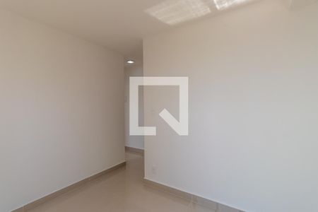 Sala de apartamento para alugar com 2 quartos, 41m² em Vila da Oportunidade, Carapicuíba
