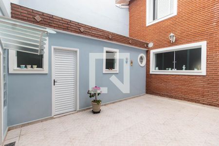 Casa à venda com 150m², 2 quartos e 1 vagaQuintal