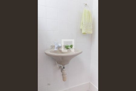 Casa à venda com 150m², 2 quartos e 1 vagaBanheiro de serviço