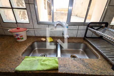 Casa à venda com 125m², 2 quartos e 2 vagasBanheiro