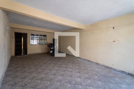 Casa à venda com 125m², 2 quartos e 2 vagasÁrea externa 