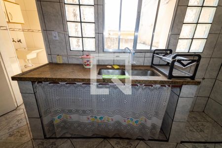 Casa à venda com 125m², 2 quartos e 2 vagasBanheiro