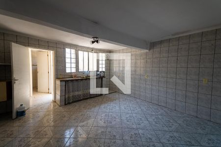 Casa à venda com 125m², 2 quartos e 2 vagasCozinha 