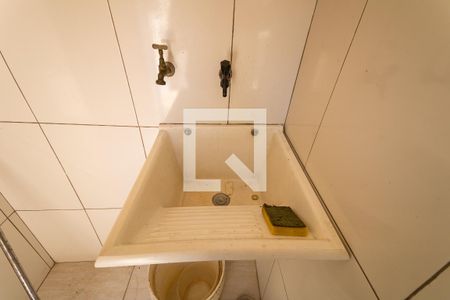 Casa à venda com 125m², 2 quartos e 2 vagasBanheiro de serviço