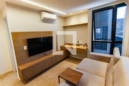 Sala de casa de condomínio para alugar com 2 quartos, 89m² em Real Parque, São Paulo