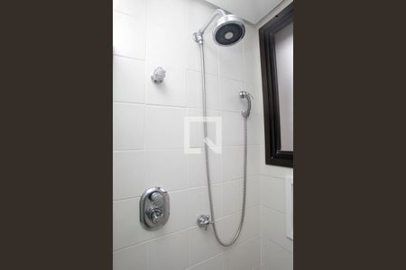 Apartamento à venda com 200m², 4 quartos e 3 vagasBanheiro Quarto 2 Suíte