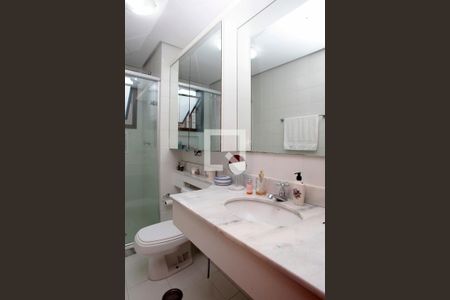 Apartamento à venda com 200m², 4 quartos e 3 vagasBanheiro 3