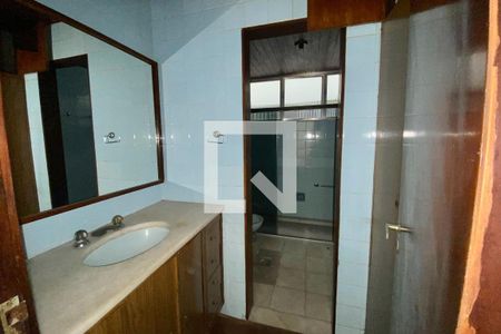 Apartamento à venda com 140m², 3 quartos e 1 vagaBanheiro