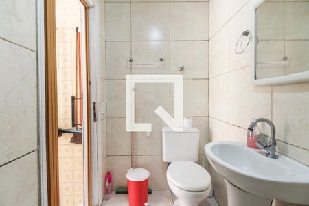 Casa à venda com 330m², 4 quartos e 2 vagasBanheiro 2