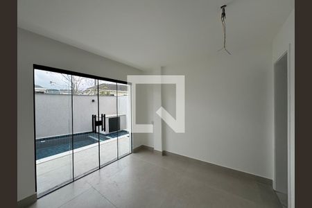 Suíte 1 de casa de condomínio à venda com 5 quartos, 212m² em Vargem Pequena, Rio de Janeiro