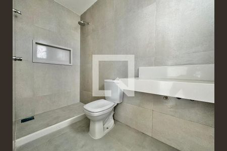 Casa de condomínio à venda com 212m², 5 quartos e 2 vagasSuite 2 - Banheiro