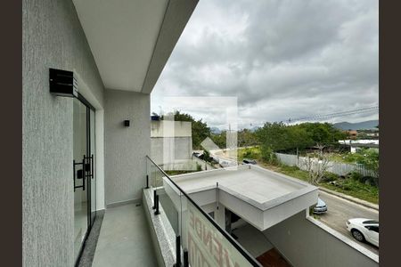 Casa de condomínio à venda com 212m², 5 quartos e 2 vagasSuite 2 - Varanda