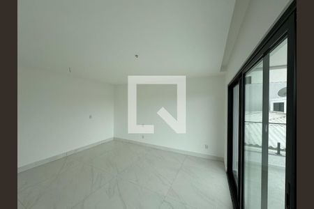 Casa de condomínio à venda com 212m², 5 quartos e 2 vagasSuite 5