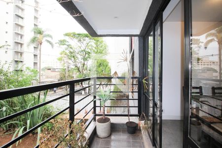 Apartamento à venda com 90m², 3 quartos e 1 vagaVaranda