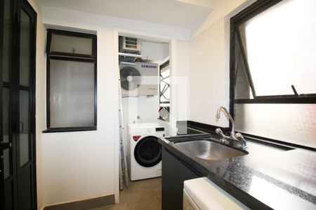 Apartamento à venda com 90m², 3 quartos e 1 vagaÁrea de Serviço