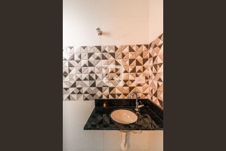 Lavabo de apartamento para alugar com 1 quarto, 41m² em Penha de França, São Paulo