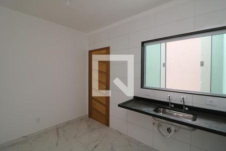 Casa à venda com 75m², 2 quartos e 1 vagaCozinha