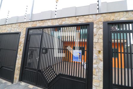 Casa à venda com 75m², 2 quartos e 1 vagaFachada