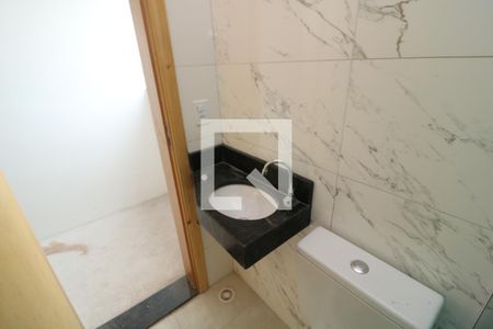 Casa à venda com 75m², 2 quartos e 1 vagaBanheiro da Suíte