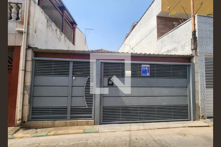 Casa à venda com 100m², 3 quartos e 1 vagaFachada