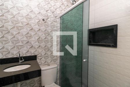 Casa à venda com 120m², 3 quartos e 2 vagas Casa à venda com 120m², 3 quartos e 2 vagasBanheiro da Suite