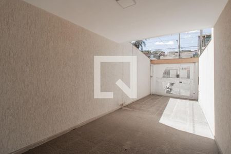 Casa à venda com 120m², 3 quartos e 2 vagas Casa à venda com 120m², 3 quartos e 2 vagasGaragem