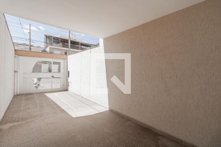 Casa à venda com 120m², 3 quartos e 2 vagas Casa à venda com 120m², 3 quartos e 2 vagasGaragem