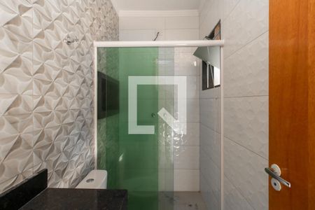 Casa à venda com 120m², 3 quartos e 2 vagas Casa à venda com 120m², 3 quartos e 2 vagasBanheiro