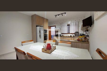 Casa para alugar com 174m², 3 quartos e 2 vagasCopa