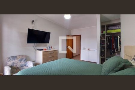 Quarto 1 suíte de casa para alugar com 3 quartos, 174m² em Vila Apiaí, Santo André