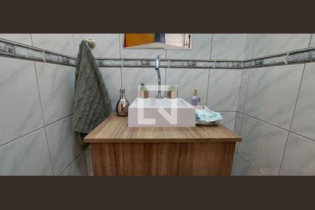 Casa para alugar com 174m², 3 quartos e 2 vagasLavabo