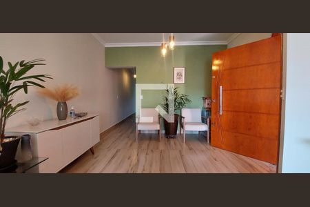Sala de casa para alugar com 3 quartos, 174m² em Vila Apiaí, Santo André