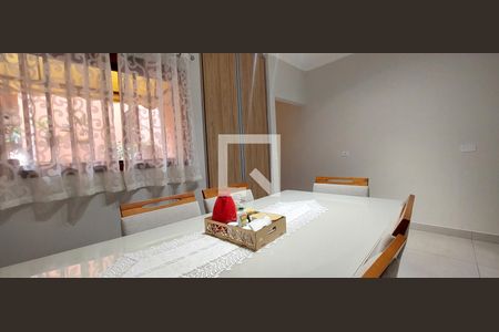 Casa para alugar com 174m², 3 quartos e 2 vagasCopa
