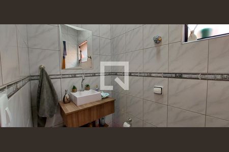 Casa para alugar com 174m², 3 quartos e 2 vagasLavabo