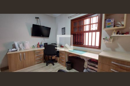 Casa para alugar com 174m², 3 quartos e 2 vagasQuarto 3