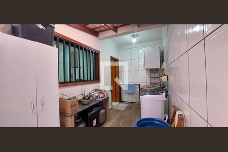 Casa para alugar com 174m², 3 quartos e 2 vagasÁrea de Serviço