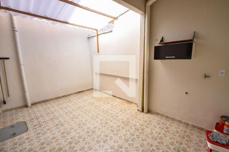 Casa de condomínio para alugar com 112m², 2 quartos e sem vagaÁrea de Serviço