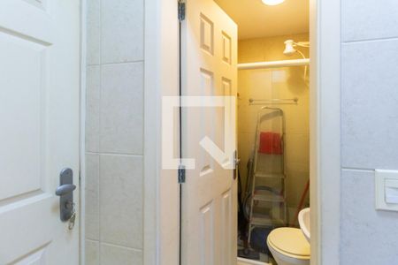 Apartamento para alugar com 140m², 3 quartos e 2 vagas Apartamento para alugar com 140m², 3 quartos e 2 vagasBanheiro de serviço