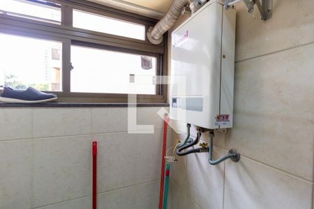 Apartamento para alugar com 140m², 3 quartos e 2 vagas Apartamento para alugar com 140m², 3 quartos e 2 vagasÁrea de Serviço