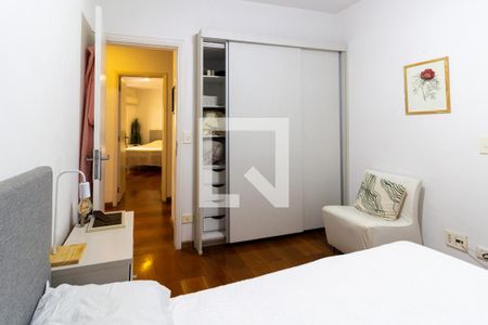 Apartamento para alugar com 140m², 3 quartos e 2 vagas Apartamento para alugar com 140m², 3 quartos e 2 vagasQuarto 2